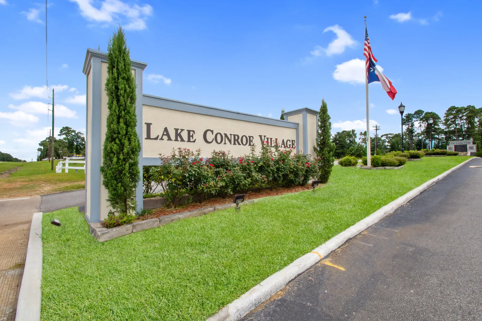 Lake Conroe Village