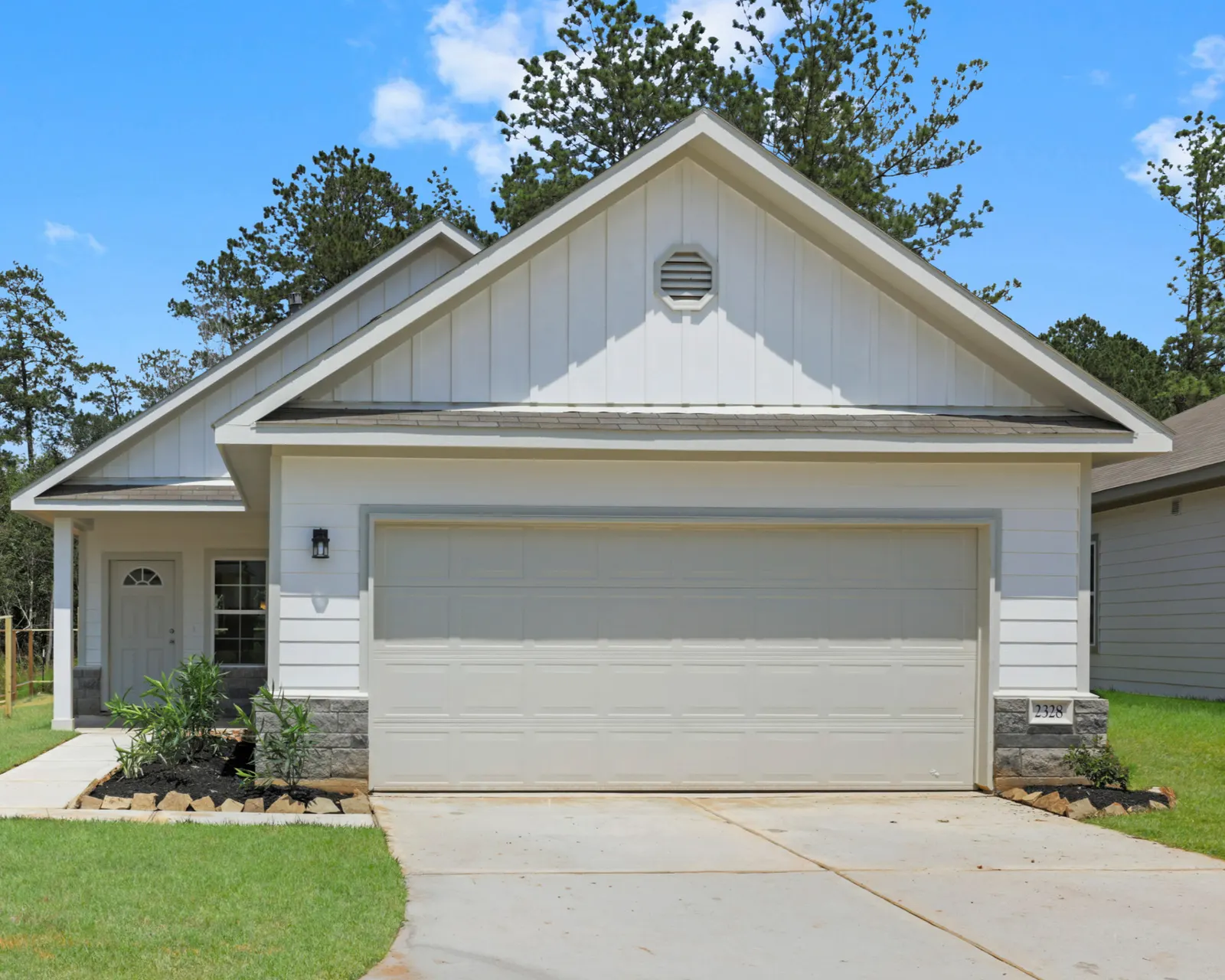 Smart Summer Home Tips for Texas Heat: Keep Your Conroe Home Cool, Efficient & Comfortable